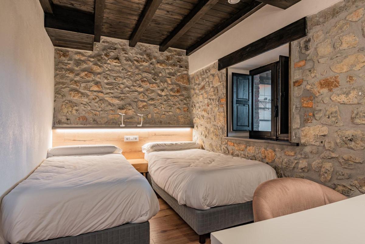 Apartamentos Picabel Onís 外观 照片
