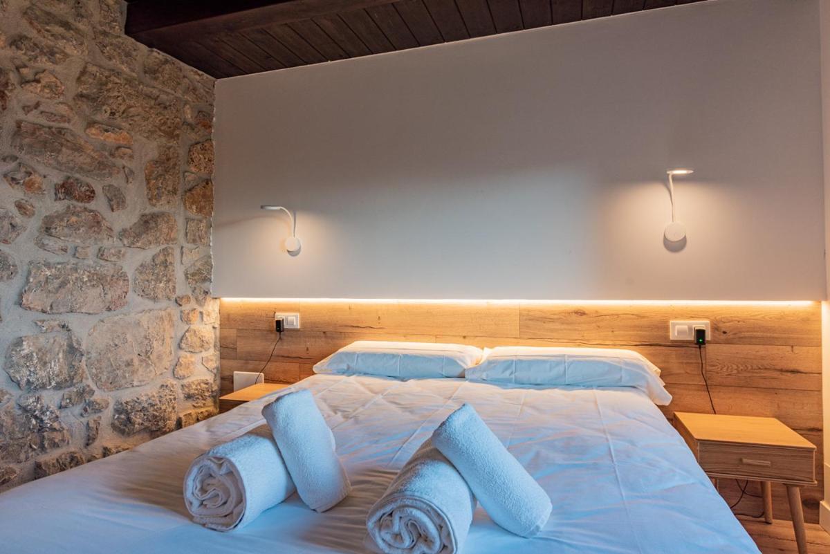 Apartamentos Picabel Onís 外观 照片