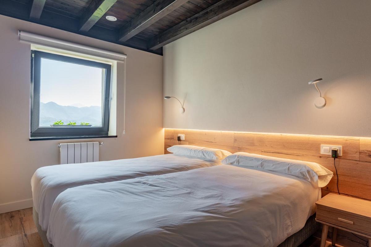 Apartamentos Picabel Onís 外观 照片